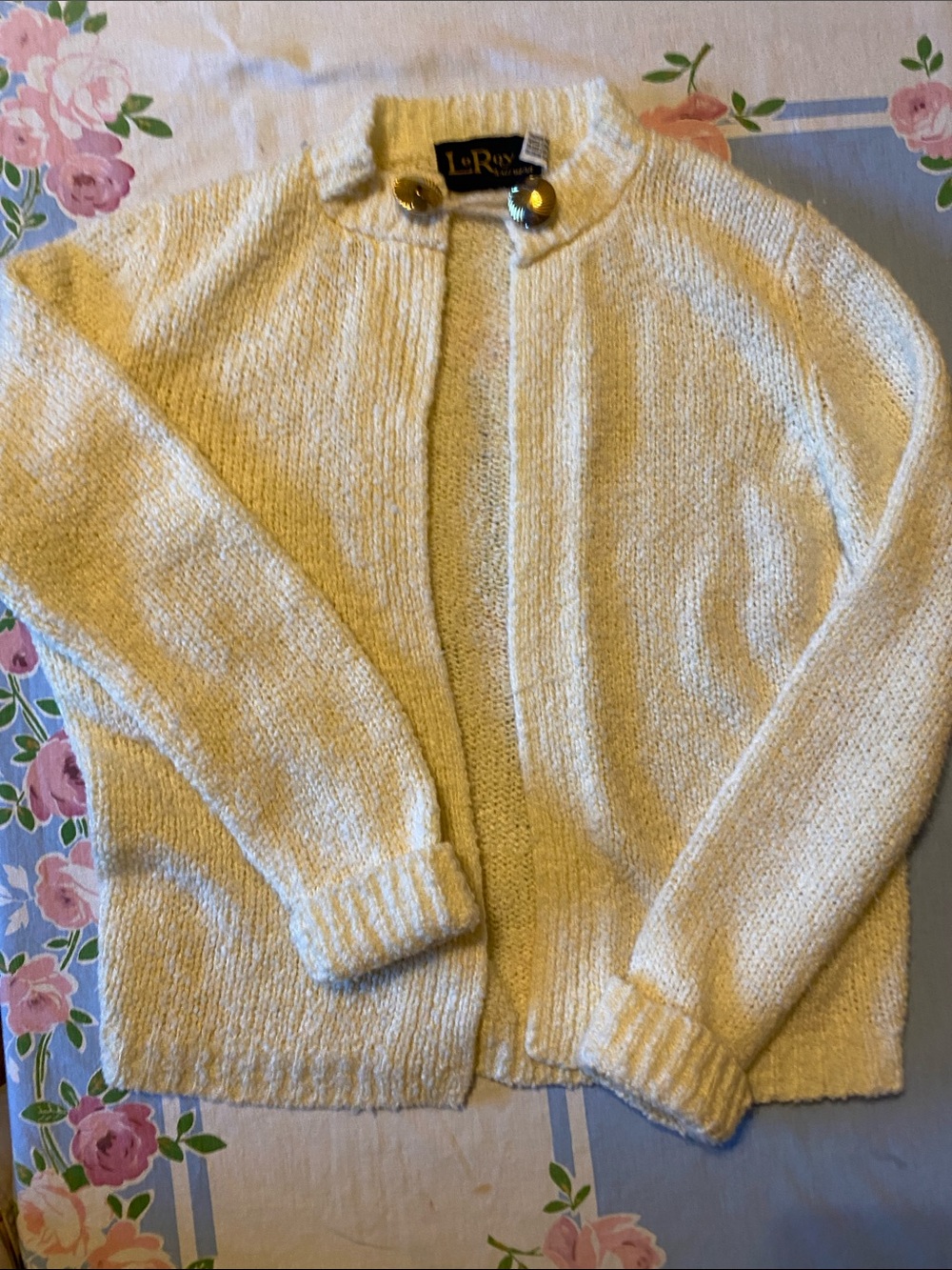 Vintage Le Roy Cream Knit Button-Accent Women's Sweater